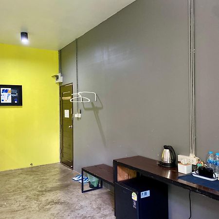Nokhook House Hostel Trang Luaran gambar