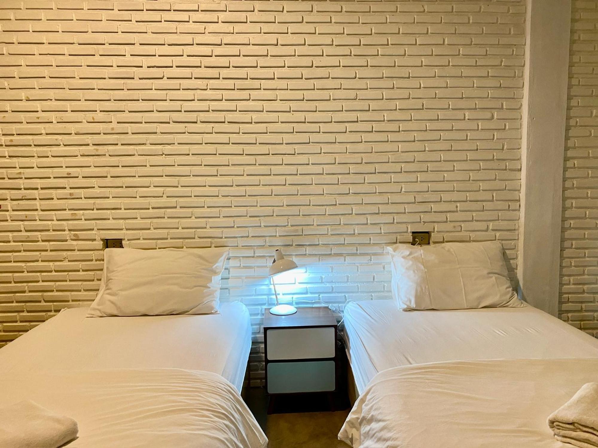 Nokhook House Hostel Trang Luaran gambar